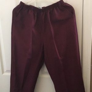 FINAL MARKDOWN Ladies Blair slacks 12p